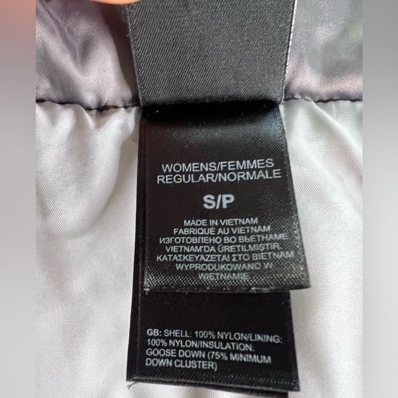 The North Face gray 550 puffer - Picture 7 of 8